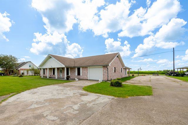 336 E Woodlawn Ranch Road, Houma, LA 70363