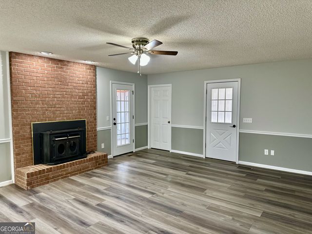 52 26th Avenue, Eastman, GA 31023