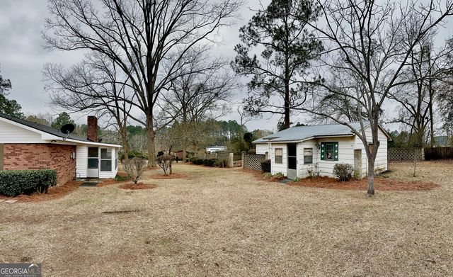52 26th Avenue, Eastman, GA 31023