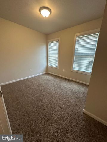 29 BELVIEW AVE, Hagerstown, MD 21742