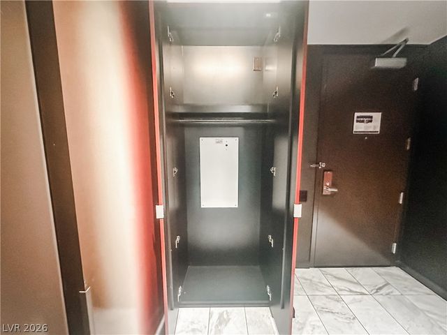 4381 West Flamingo Road 2109, Las Vegas, NV 89103