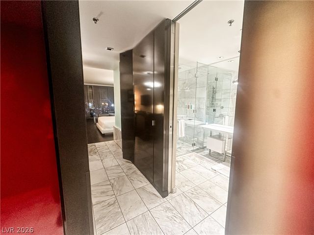 4381 West Flamingo Road 2109, Las Vegas, NV 89103