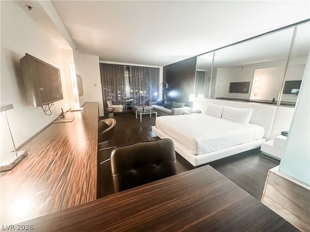 4381 West Flamingo Road 2109, Las Vegas, NV 89103