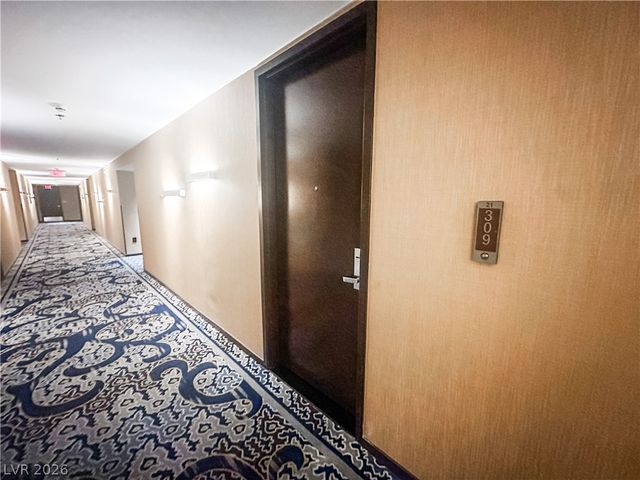 4381 West Flamingo Road 2109, Las Vegas, NV 89103