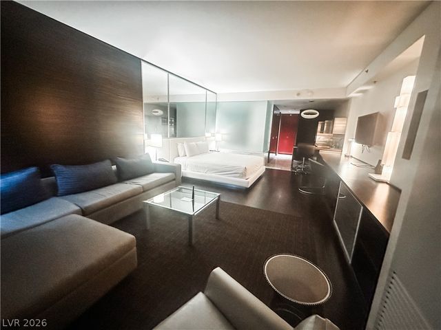 4381 West Flamingo Road 2109, Las Vegas, NV 89103