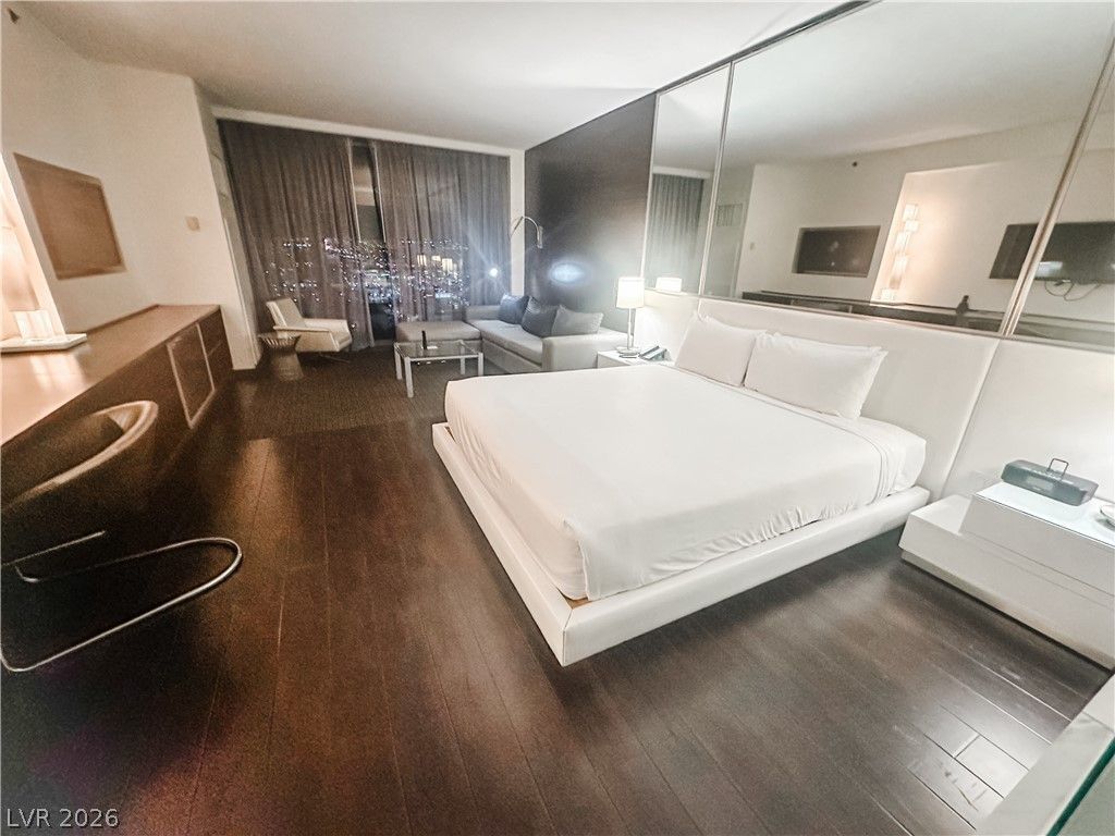 4381 West Flamingo Road 2109, Las Vegas, NV 89103