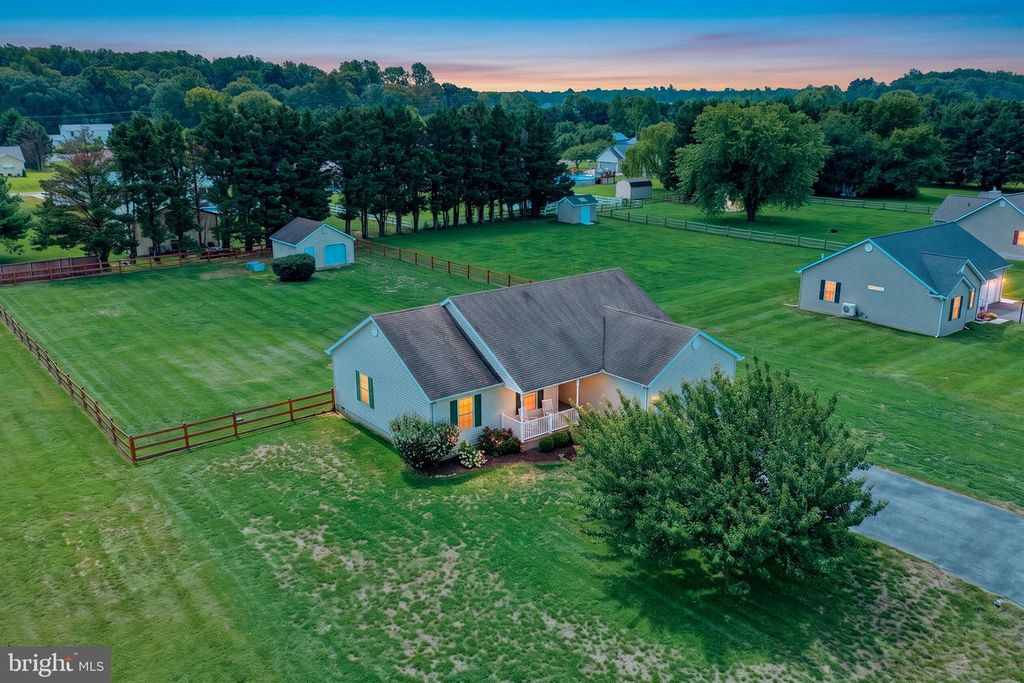 106 FALLS RD, Milton, DE 19968