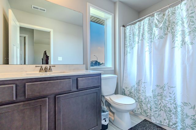 421 Fireside Drive NW, Bondurant, IA 50035