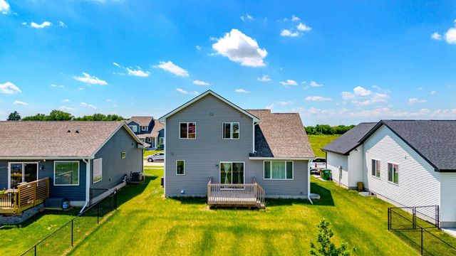 421 Fireside Drive NW, Bondurant, IA 50035