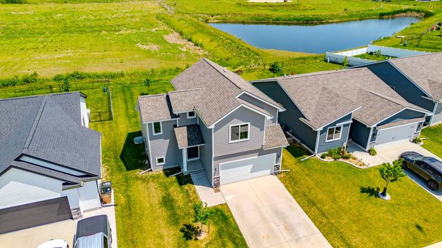 421 Fireside Drive NW, Bondurant, IA 50035