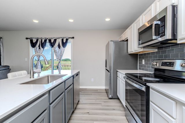 421 Fireside Drive NW, Bondurant, IA 50035