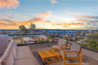 2212 Cliff Drive, Newport Beach, CA 92663