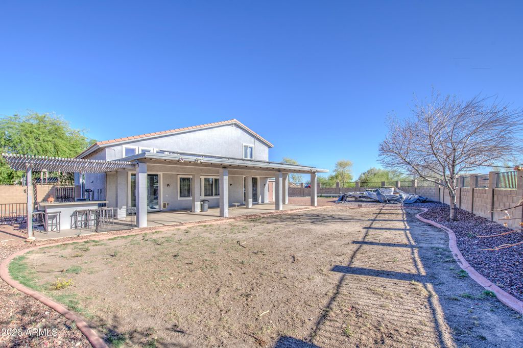 516 S 219TH Drive, Buckeye, AZ 85326 — photo 4