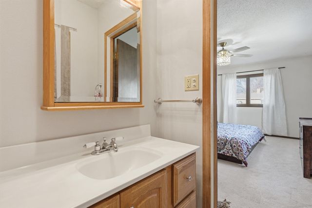 1775 Michigan Drive, Evansdale, IA 50707