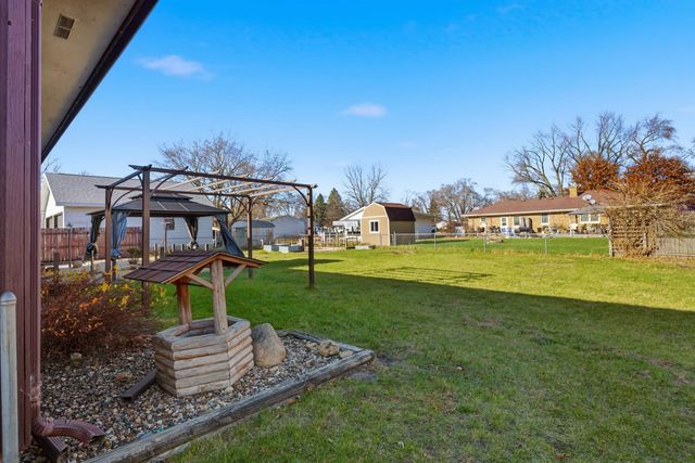 1775 Michigan Drive, Evansdale, IA 50707