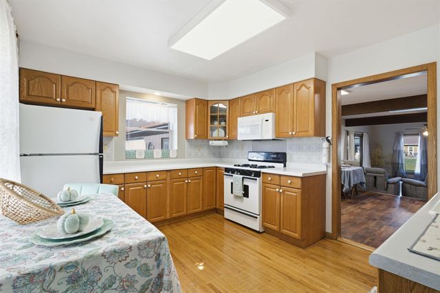 1775 Michigan Drive, Evansdale, IA 50707