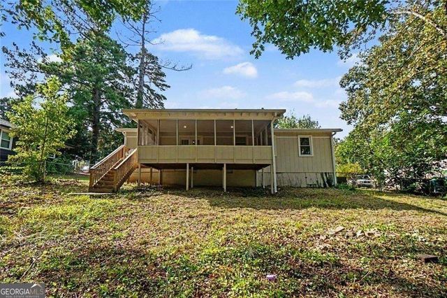 2426 Woodland Drive NW, Kennesaw, GA 30152