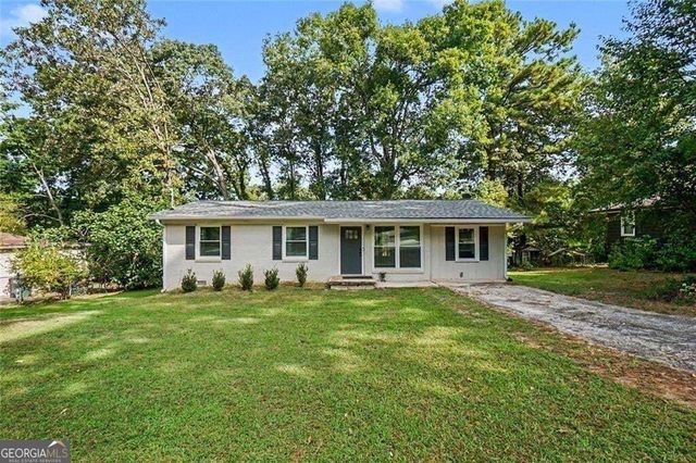 2426 Woodland Drive NW, Kennesaw, GA 30152