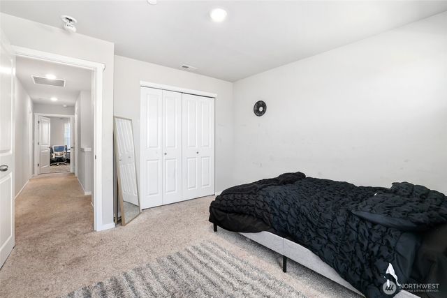 18722 110th Avenue E, Puyallup, WA 98374