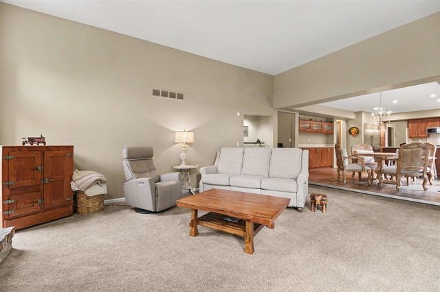 17107 Maple Hill Drive, Northville, MI 48168