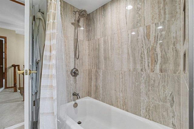 17107 Maple Hill Drive, Northville, MI 48168