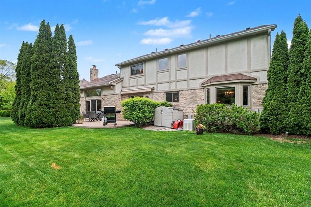 17107 Maple Hill Drive, Northville, MI 48168