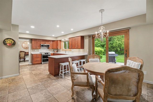 17107 Maple Hill Drive, Northville, MI 48168