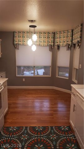 7636 ROLLING VIEW Drive 101, Las Vegas, NV 89149
