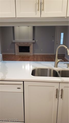 7636 ROLLING VIEW Drive 101, Las Vegas, NV 89149