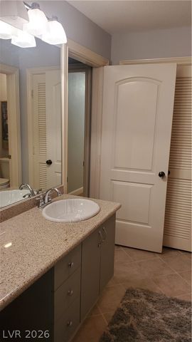7636 ROLLING VIEW Drive 101, Las Vegas, NV 89149