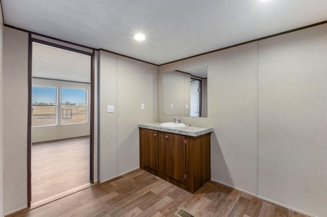 131 Echo Ridge Road, Moriarty, NM 87035