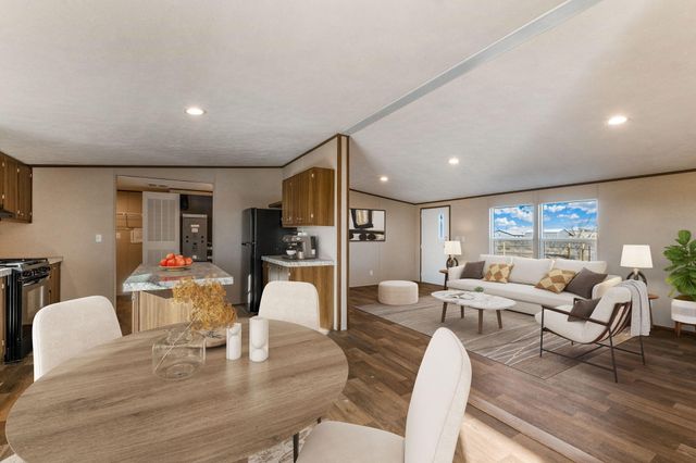 131 Echo Ridge Road, Moriarty, NM 87035