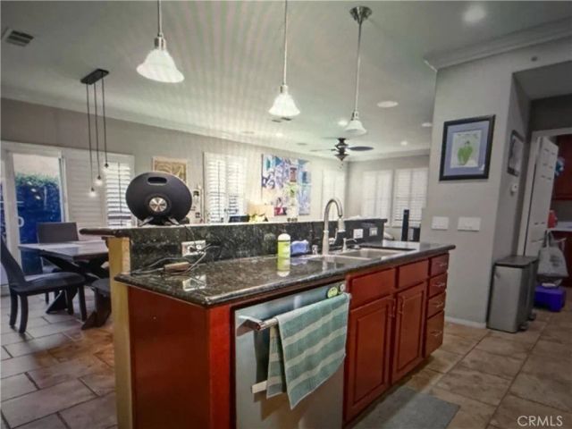 24081 Stone Creek, Valencia, CA 91354