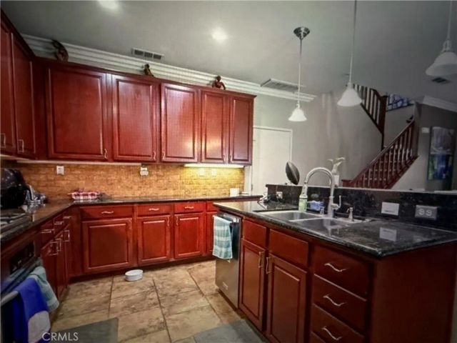 24081 Stone Creek, Valencia, CA 91354
