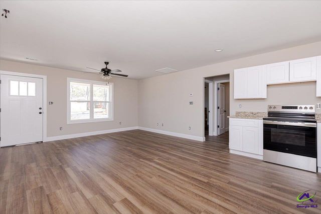 110 Lee Street, Warner Robins, GA 31088