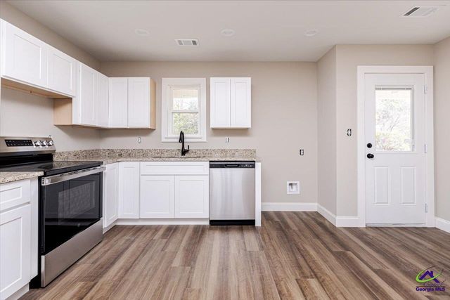 110 Lee Street, Warner Robins, GA 31088