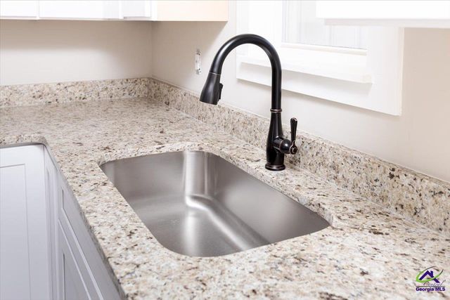 110 Lee Street, Warner Robins, GA 31088