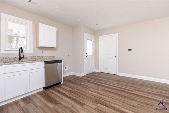 110 Lee Street, Warner Robins, GA 31088