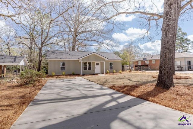 110 Lee Street, Warner Robins, GA 31088