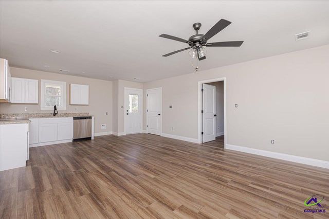 110 Lee Street, Warner Robins, GA 31088