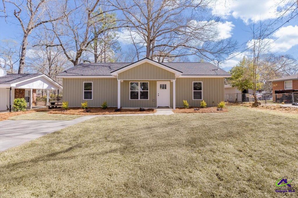 110 Lee Street, Warner Robins, GA 31088