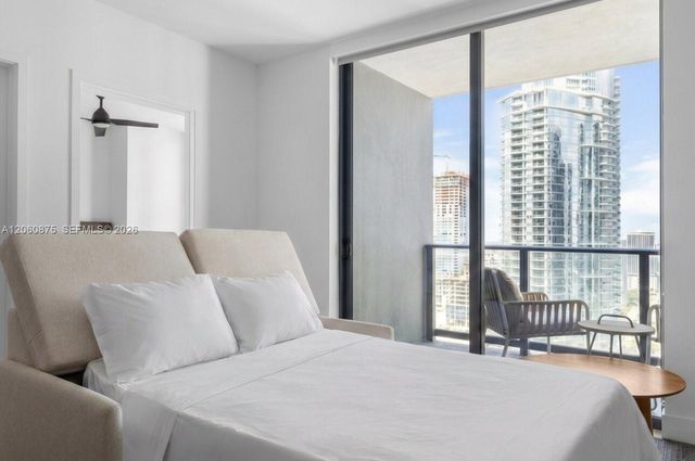 159 NE 6th Street 3413, Miami, FL 33132