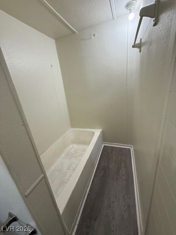 2916 Gavilan Lane, Las Vegas, NV 89122