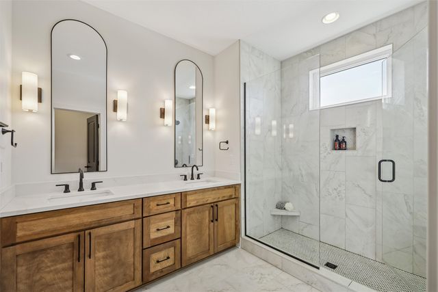 136 NW Sunrise Drive, Waukee, IA 50263