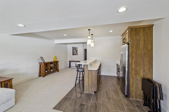 136 NW Sunrise Drive, Waukee, IA 50263