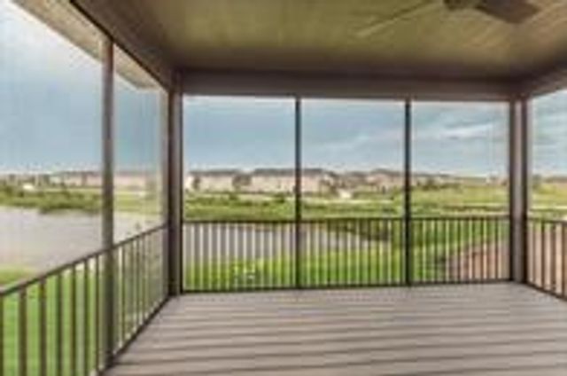 136 NW Sunrise Drive, Waukee, IA 50263