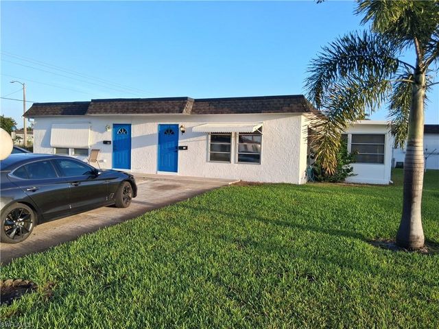 58 Tangerine CT, Lehigh Acres, FL 33936