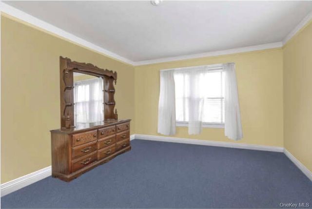 3250 Country Club Road, Bronx, NY 10465