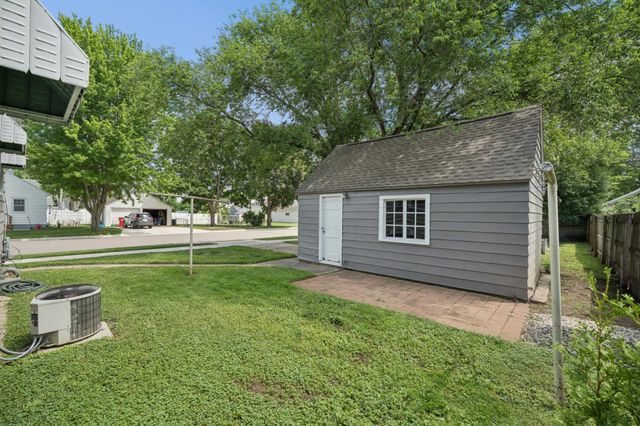 301 11th Avenue SW, Austin, MN 55912