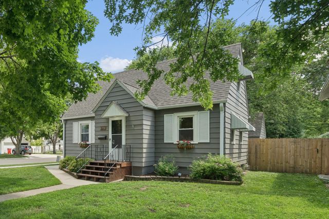 301 11th Avenue SW, Austin, MN 55912